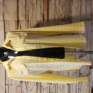 Long sleeve checkered top